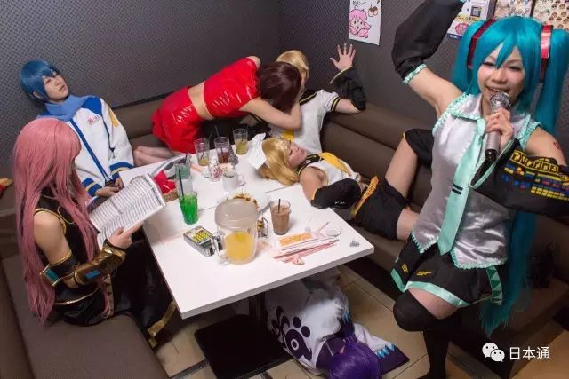 日本的卡拉OK,有点疯狂了叭! 日本的卡拉OK,有点疯狂了叭!