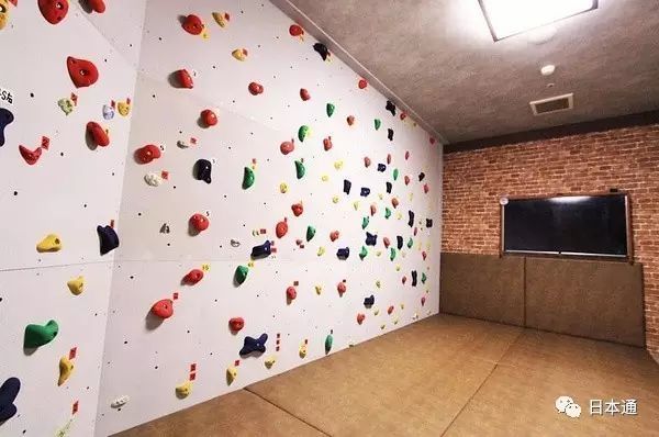 日本的卡拉OK,有点疯狂了叭! 日本的卡拉OK,有点疯狂了叭!