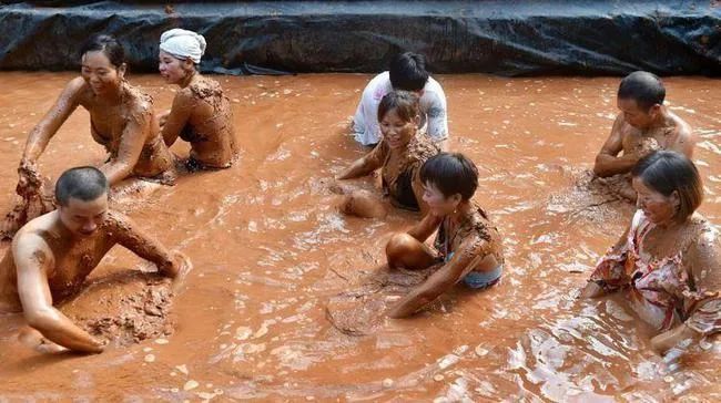 中日节气风物志 | 因为爱情，可以忍受不洗澡？