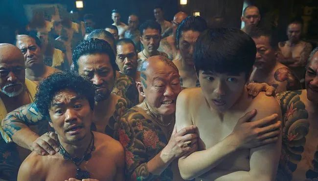 真实的日本黑帮,比《唐探3》里衰多了 真实的日本黑帮,比《唐探3》里衰多了