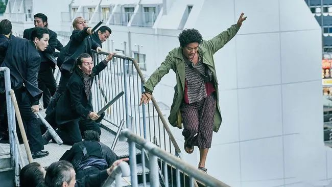 真实的日本黑帮,比《唐探3》里衰多了 真实的日本黑帮,比《唐探3》里衰多了