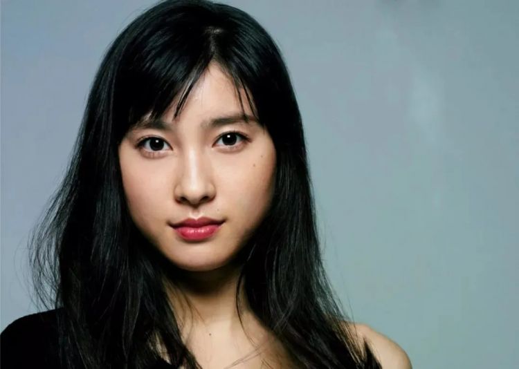 土屋太凤：不再演日式傻白甜的她，我可以！