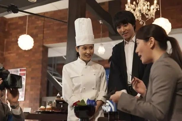 土屋太凤：不再演日式傻白甜的她，我可以！