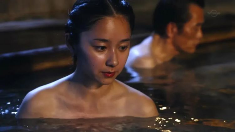日本人为何痴迷男女混浴？