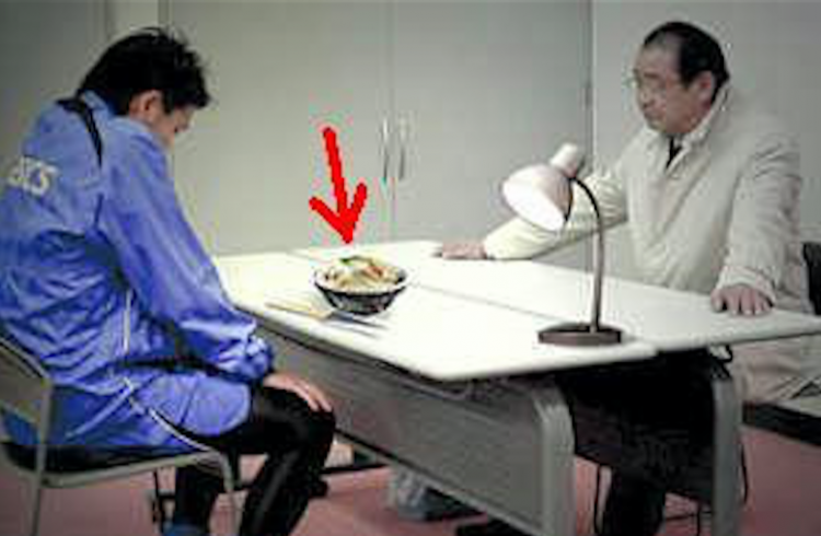 日本刑警为什么总要请嫌犯吃猪排饭？