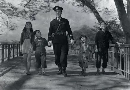 日本刑警为什么总要请嫌犯吃猪排饭？