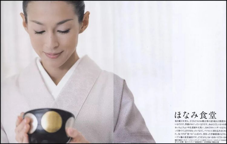 被丈夫控制的日剧女神,50岁的她终于离婚了 被丈夫控制的日剧女神,50岁的她终于离婚了