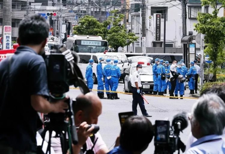 日本地铁的杀人小丑被抓了，但事情还没完