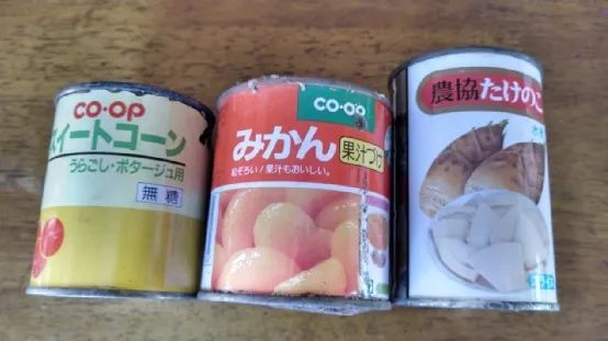 日本网友试吃了过期30年的水果罐头，全程高能…