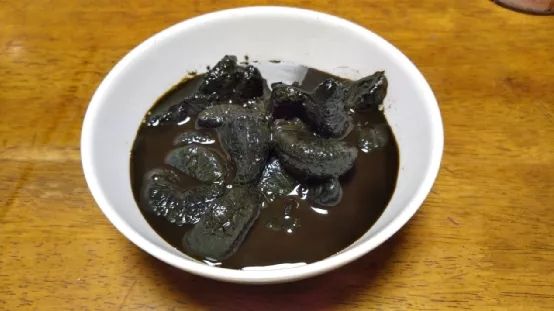 日本网友试吃了过期30年的水果罐头，全程高能…