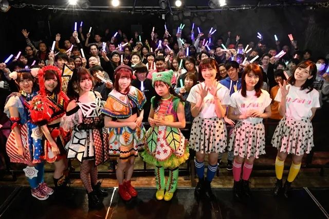 日本人气童星转型失败，落魄沦为成人女优，揭残酷黑幕…