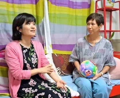 日本未成年少女怀孕后，当上网红、秘密生子…她们的命运各不相同