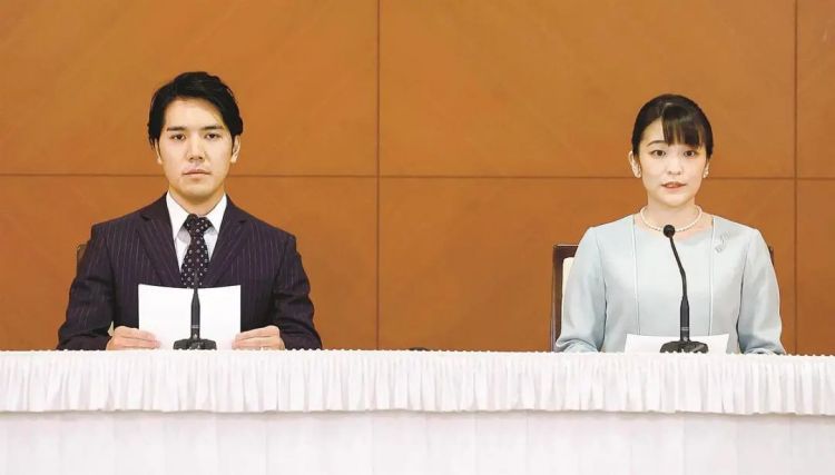 日本下任天皇之争：皇室独子人设崩塌，公主的人气越来越高…终于要出现女天皇了？