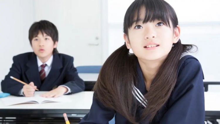 “学渣”女孩的逆袭：先考入日本私立名校，再上常春藤，网友怎么还酸上了
