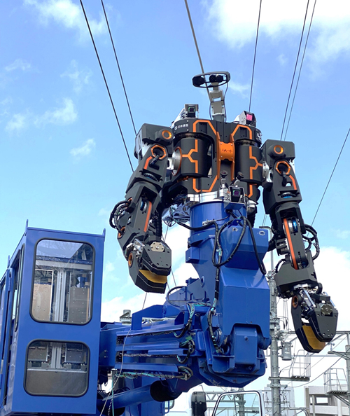 日本人准备开「高达」修铁路了，还能用VR驾驶