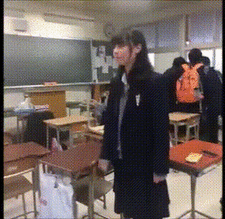 在日本对女生搞壁咚，其实是一种犯罪行为