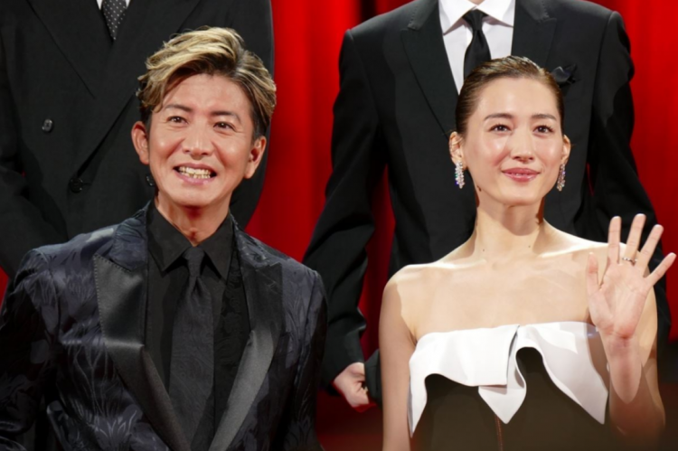 打败石原里美、新垣结衣的日本国民女神，越作越红？