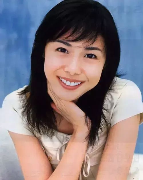 49岁“亚洲顶级女神”近况曝光，一代人心中的白月光，又杀回来了！