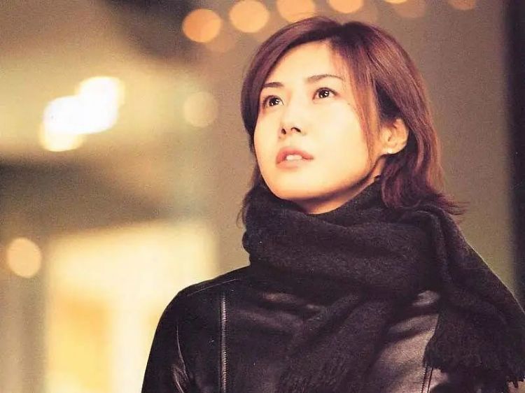 49岁“亚洲顶级女神”近况曝光，一代人心中的白月光，又杀回来了！