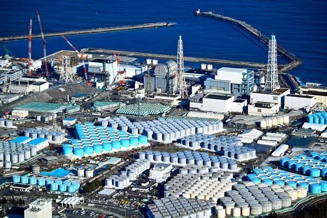 第148期：日本承认超6成储存核污水超标；福原爱疑似陷入经济危机；优衣库换新社长 | 百通板