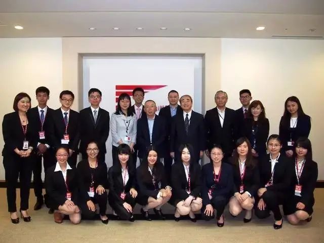 日本首富，可能选了一位最懂中国的接班人