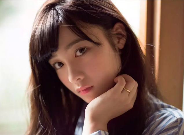 第154期:红白主持人公布;日本大批年轻女性入境美国被拒;三得利社长被曝职场暴力 第154期:红白主持人公布;日本大批年轻女性入境美国被拒;三得利社长被曝职场暴力