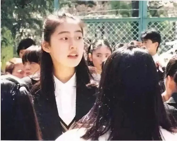 日本美女演员在中国找到“姐姐”：30000年前，她们拥有同一个母系祖先