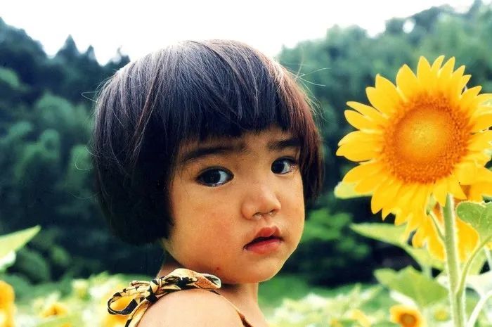 那个承包无数人头像的日本第一萝莉，长大后成了这样