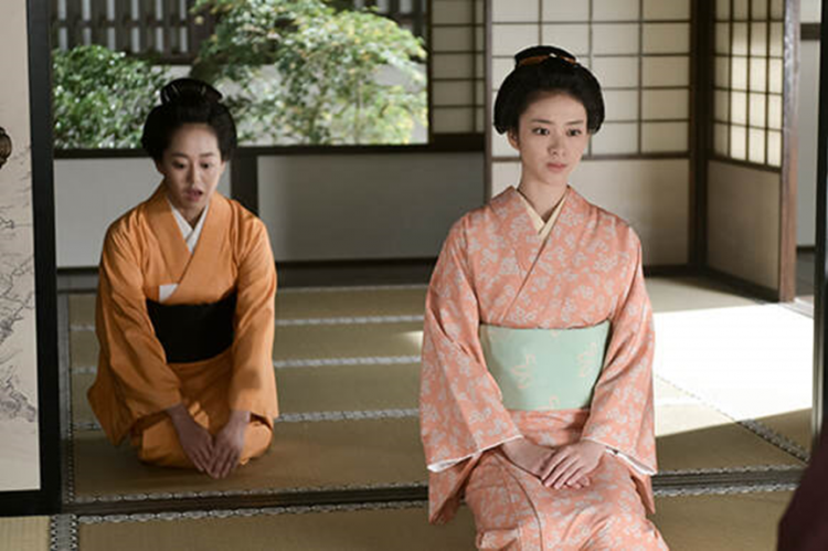 日本“国宝级美少女”终于要荧幕复出,到今天依旧会被她的恶女角色所迷倒 日本“国宝级美少女”终于要荧幕复出,到今天依旧会被她的恶女角色所迷倒