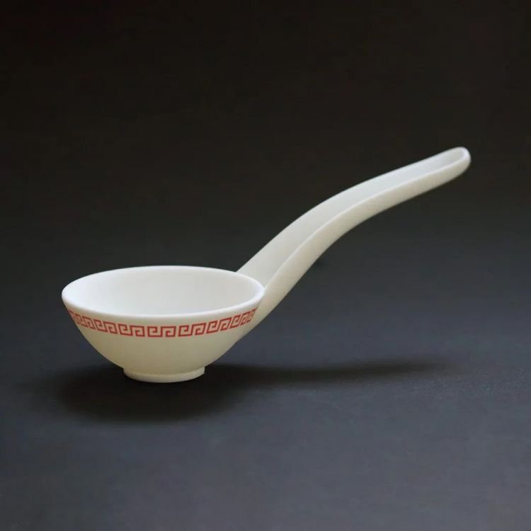 第170期：梅西日本行引争议；日本政府或将取消这些永住者的在留资格；中国将翻拍《白夜行》| 百通板