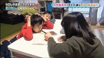 日本夫妻连生13个娃，每天凌晨2点睡4点起，网友：听着我已经窒息了....