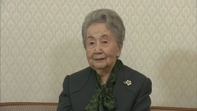 第176期：福原爱与前夫和解疑似有中国资本推手；日本最美女大学生是前首相重孙女惹争议；​日本将实施三项和外国人相关重大新政 | 百通板