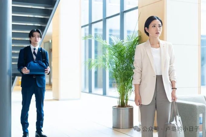 日本初恋女神闪婚生子后,终于复出拍戏,神颜一去不复返? 日本初恋女神闪婚生子后,终于复出拍戏,神颜一去不复返?