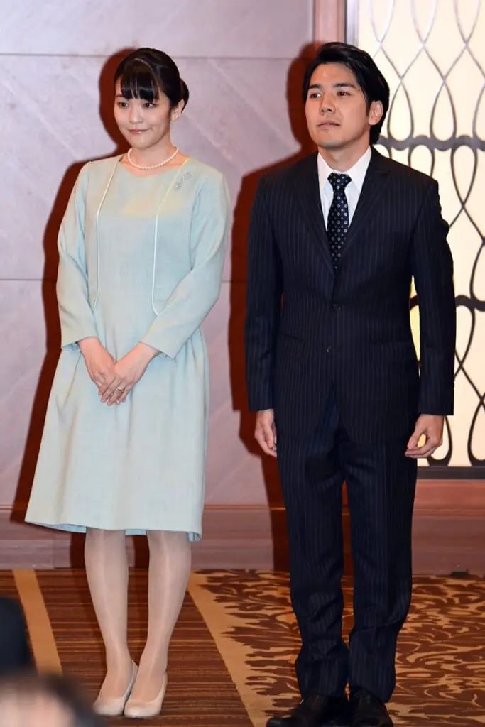 真子夫妇生活再添波澜？小室圭职业前景恐蒙阴影