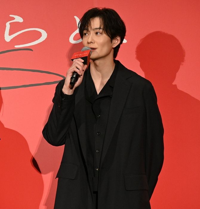 冈田将生婚后首次亮相 分享新电影感悟 - 日本通