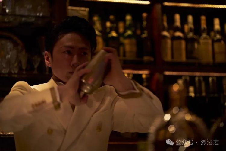 他为什么会成为全世界最红的调酒师？
