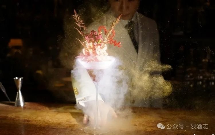 他为什么会成为全世界最红的调酒师？