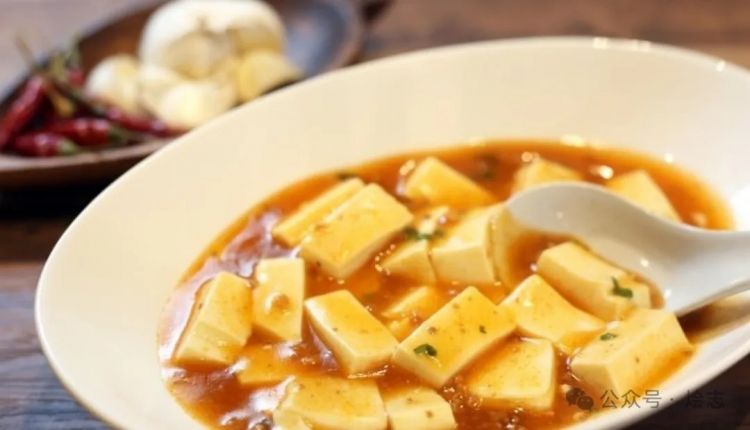 发明草莓麻婆豆腐的硬核狠人，还祸害了多少料理