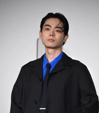 原来日娱荧幕CP真能 “假戏真做”啊...