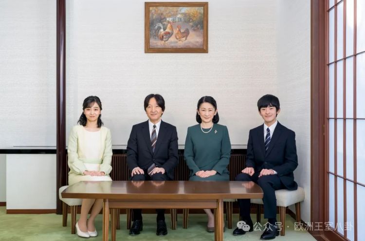 这王宫，也“朴实无华”得过头了吧？