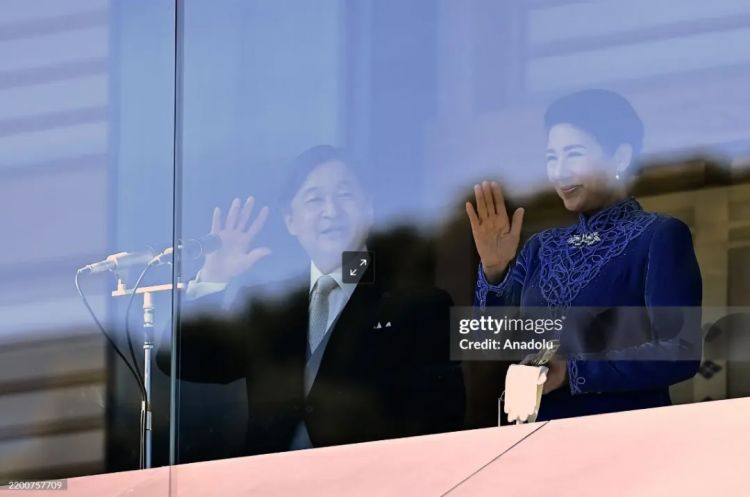 这王宫，也“朴实无华”得过头了吧？