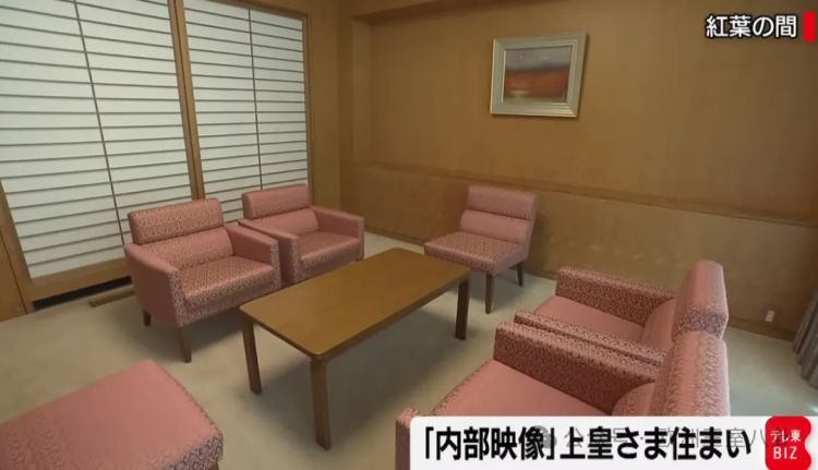 这王宫，也“朴实无华”得过头了吧？