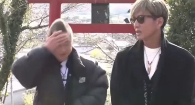 木村拓哉超绝宠粉，把101岁奶奶甜成少女：比遇到老公还开心