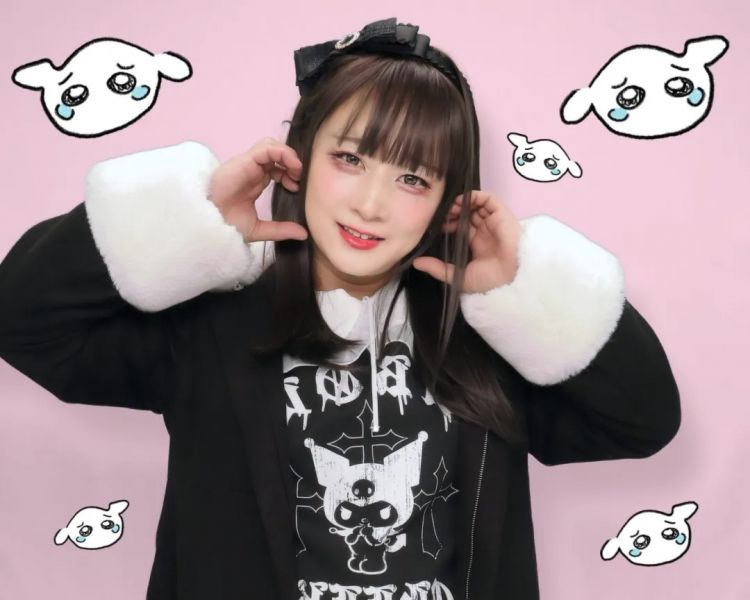 骗过痴汉，戏耍牛郎——51岁日本大叔的奇幻女装网红之路