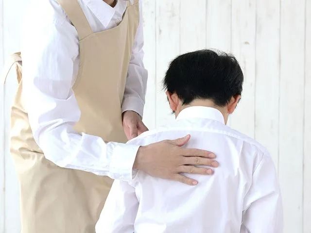 上班上学早上起不来？日本研究：可能还真不是懒的...