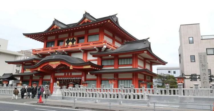 第231期：二次检测通过 日本海产将解禁？公厕没有卫生巾被日本网友痛批？知名女星肇事伤人被捕 | 百通板