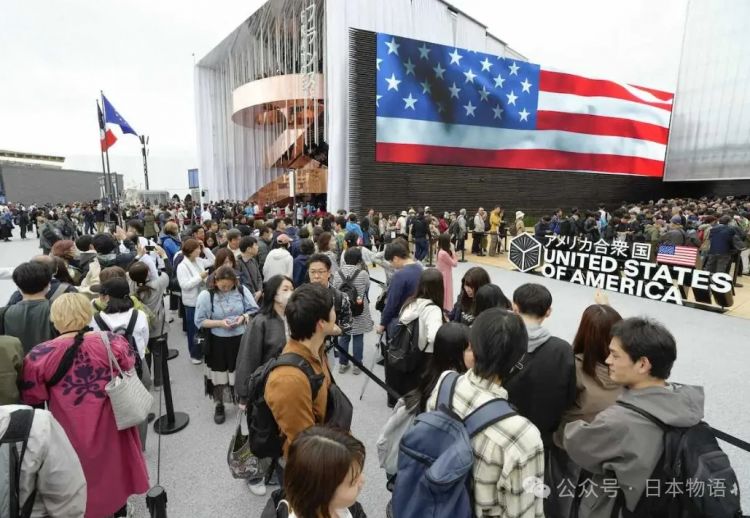 大阪世博会第一天涌入14万人，排队排到崩溃、厕所堵塞、天公不作美雨中全员落汤鸡？