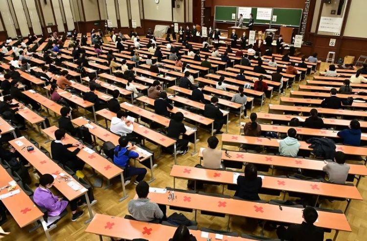 日本大学教小学计算，把财务省整破防了