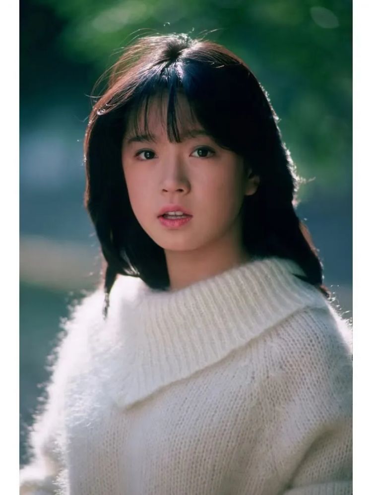 从昭和到令和，顶级歌姬中森明菜16年后奇迹现身舞台！