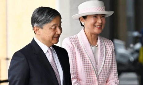 第233期：永野芽郁与田中圭不伦脚踏两条船？日本多地爆发杀人恶性事件？大阪世博保安向游客下跪？ | 百通板